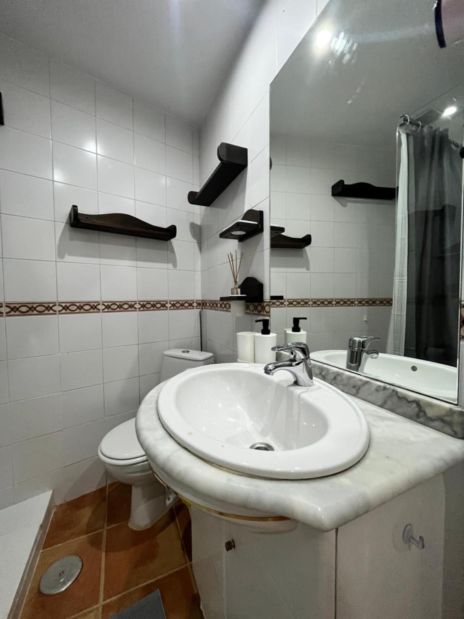 Apartamento Terraza Santa Isabel Temporal Madrid Exterior foto