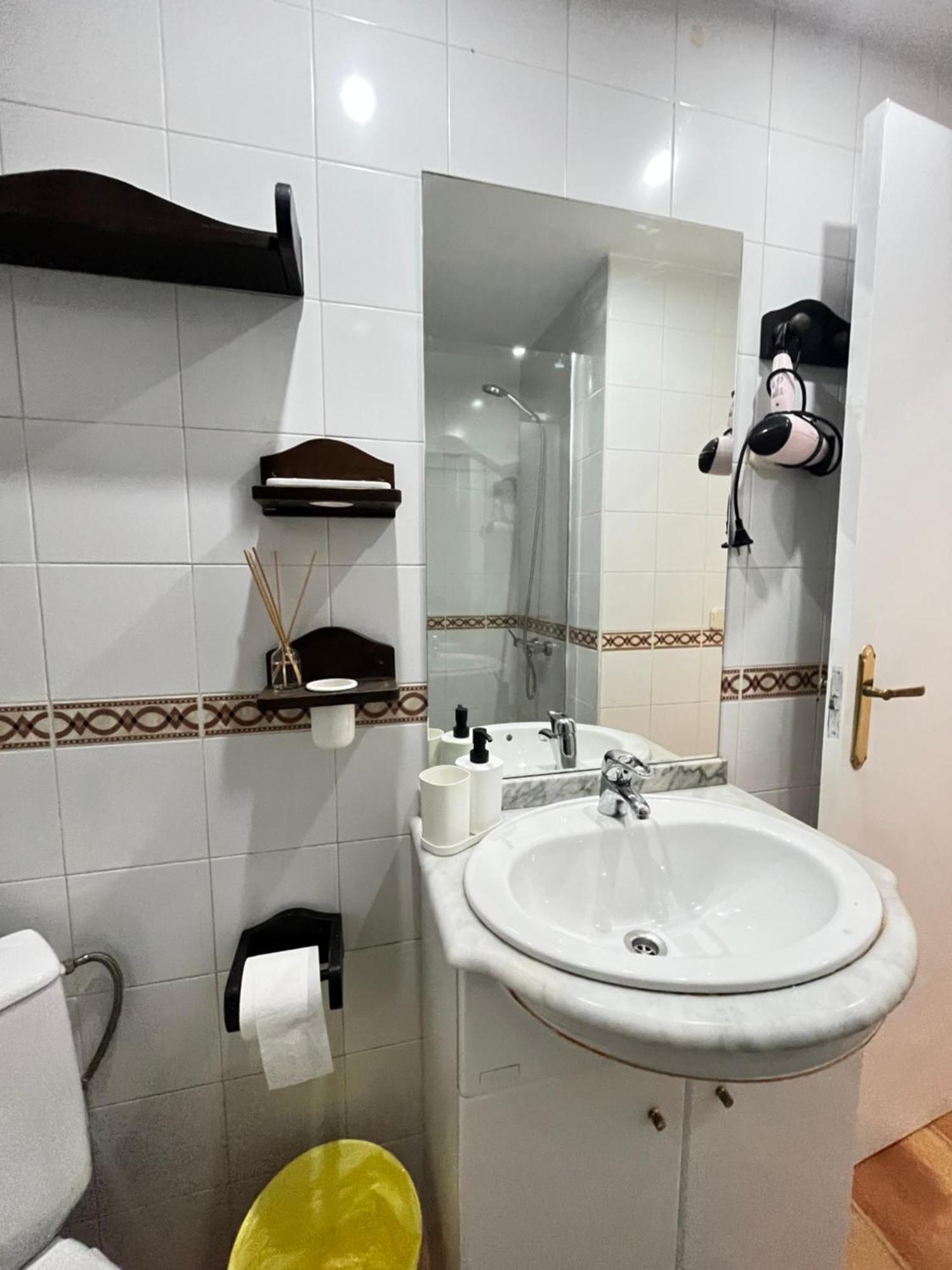 Apartamento Terraza Santa Isabel Temporal Madrid Exterior foto