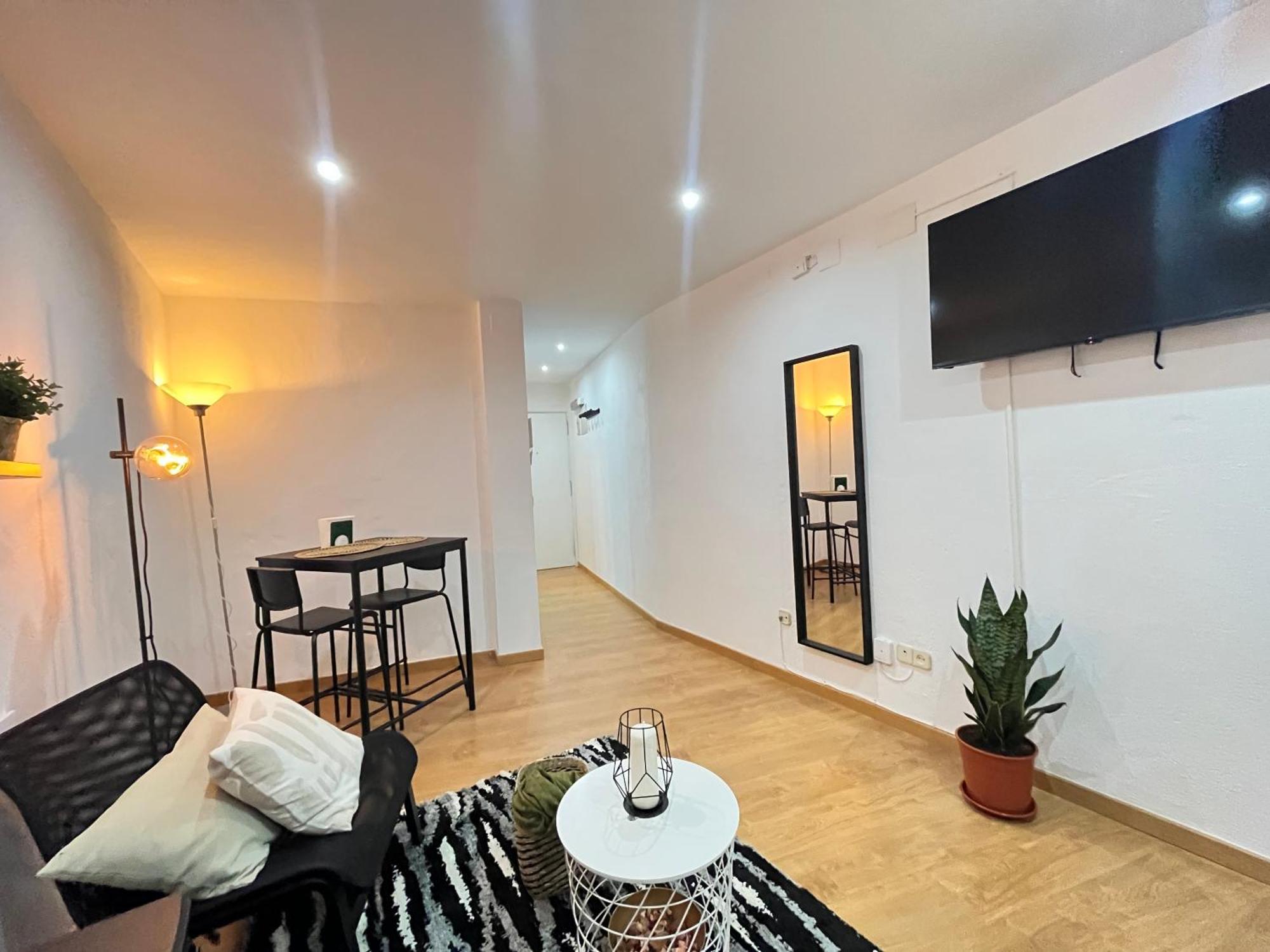 Apartamento Terraza Santa Isabel Temporal Madrid Exterior foto