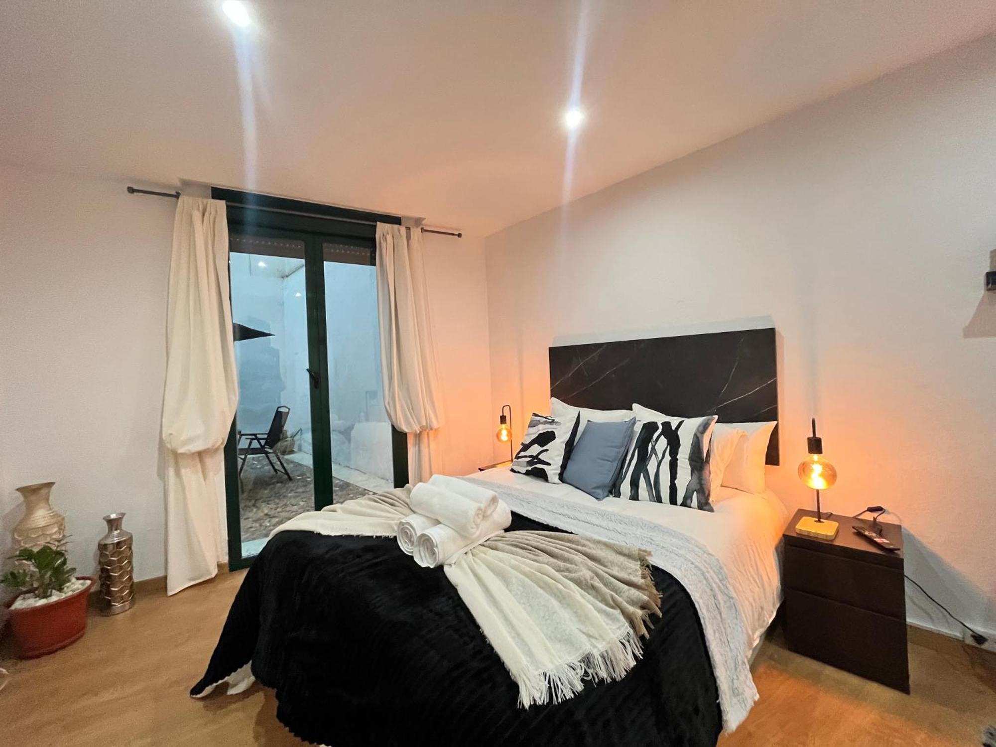 Apartamento Terraza Santa Isabel Temporal Madrid Exterior foto